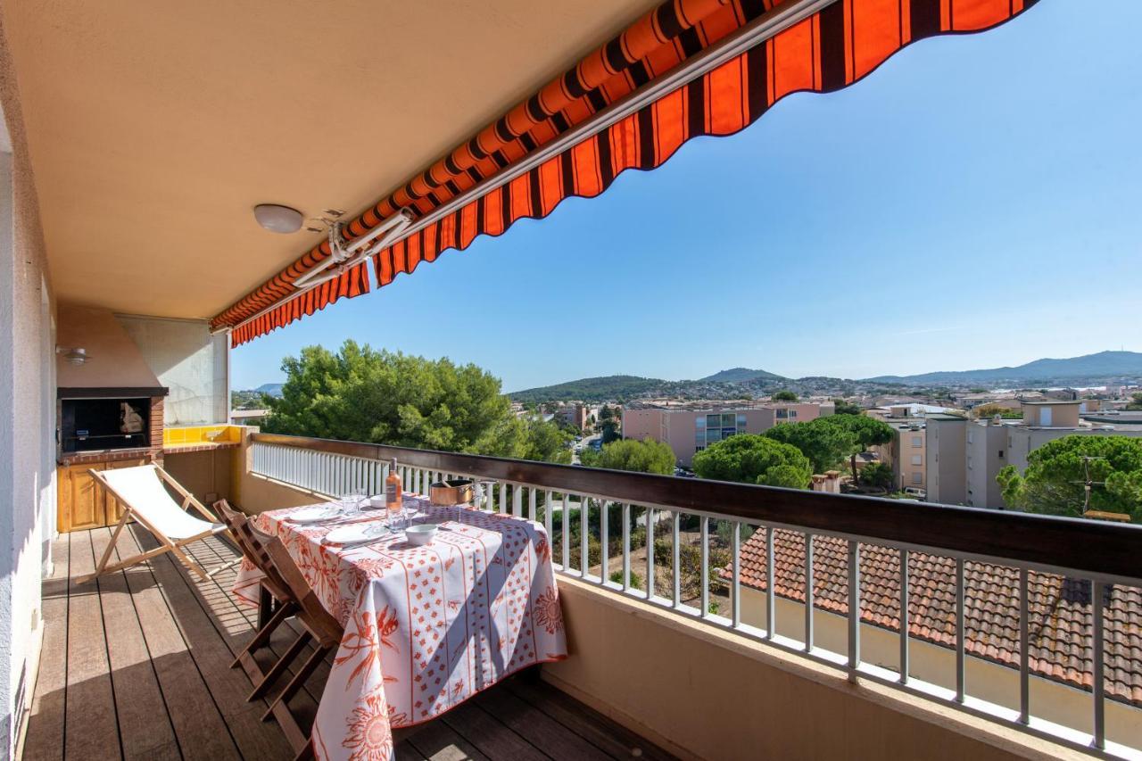 Le Cadet - Vue Panoramique Ville Et Baie De Sanary Sur Mer, Parking & Terrasse - 2 A 4 Pers Extérieur photo